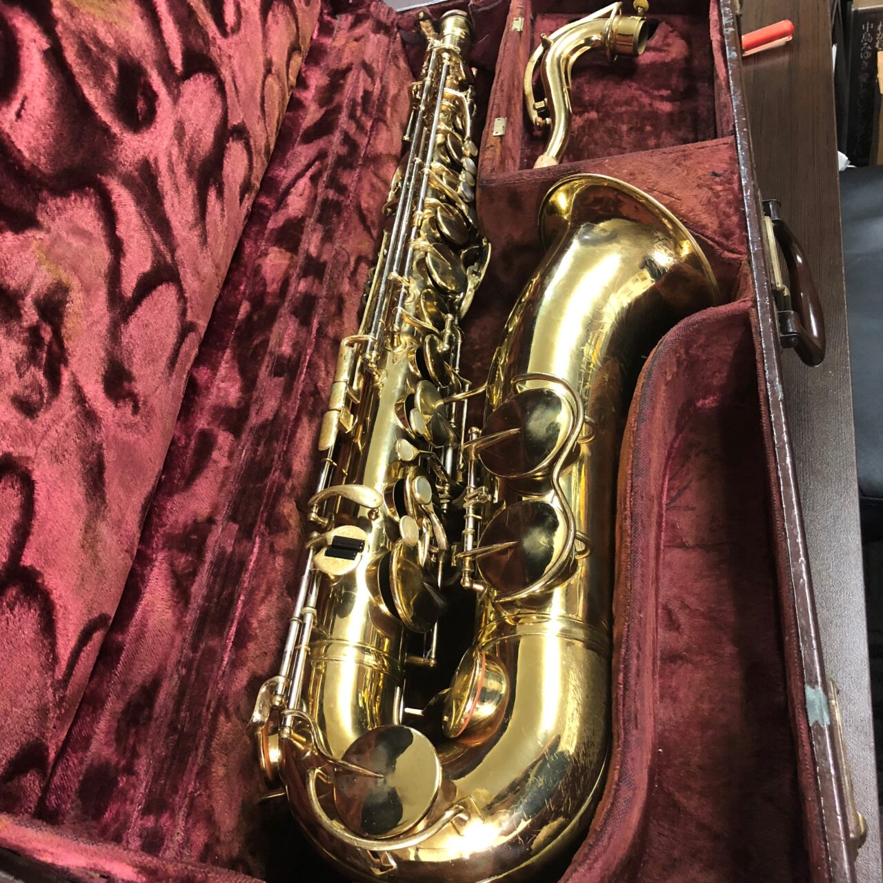 【オーバーホール品】KING ZEPHYR テナーサックス キング テナーサックスKING ZEPHYR s/n24万番台 - 中冨楽器店＆スクール